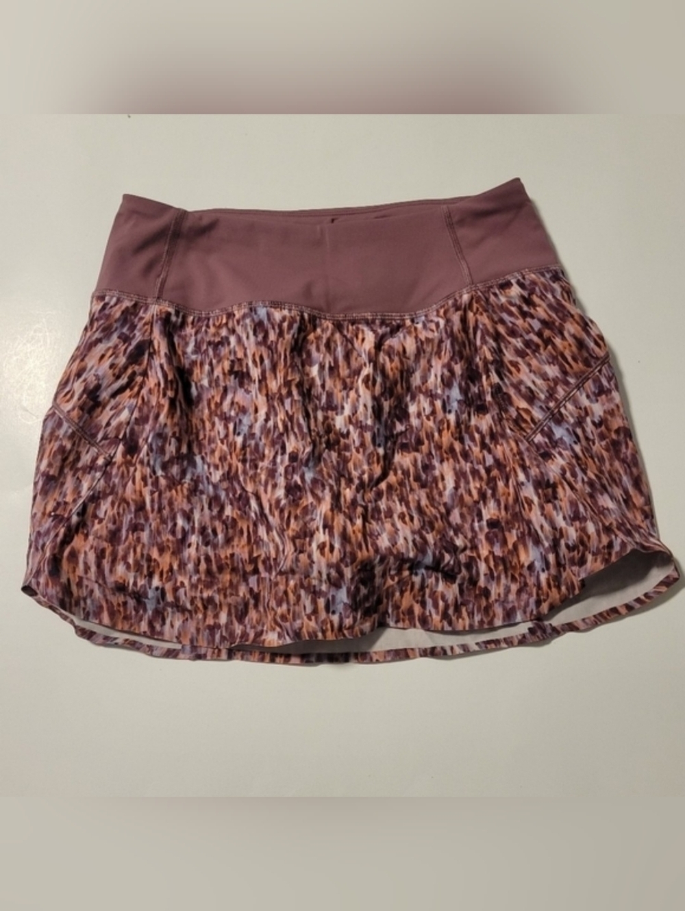 Athleta Run With It 14" Skort Size XS.